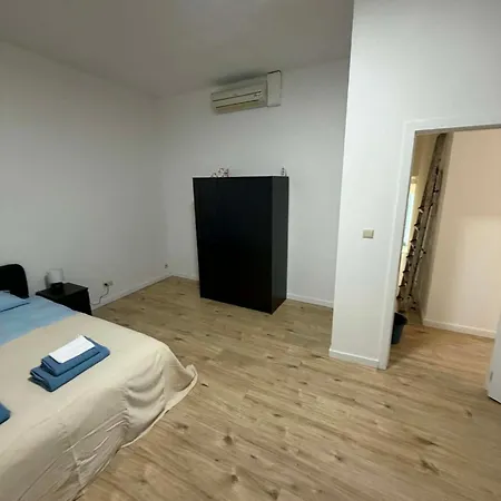Bed & Breakfast Happy Room Marcinelle