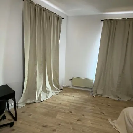 Bed & Breakfast Happy Room Marcinelle